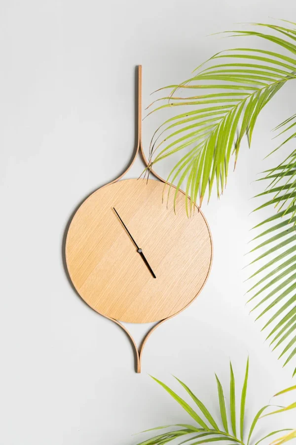 EYE CLOCK