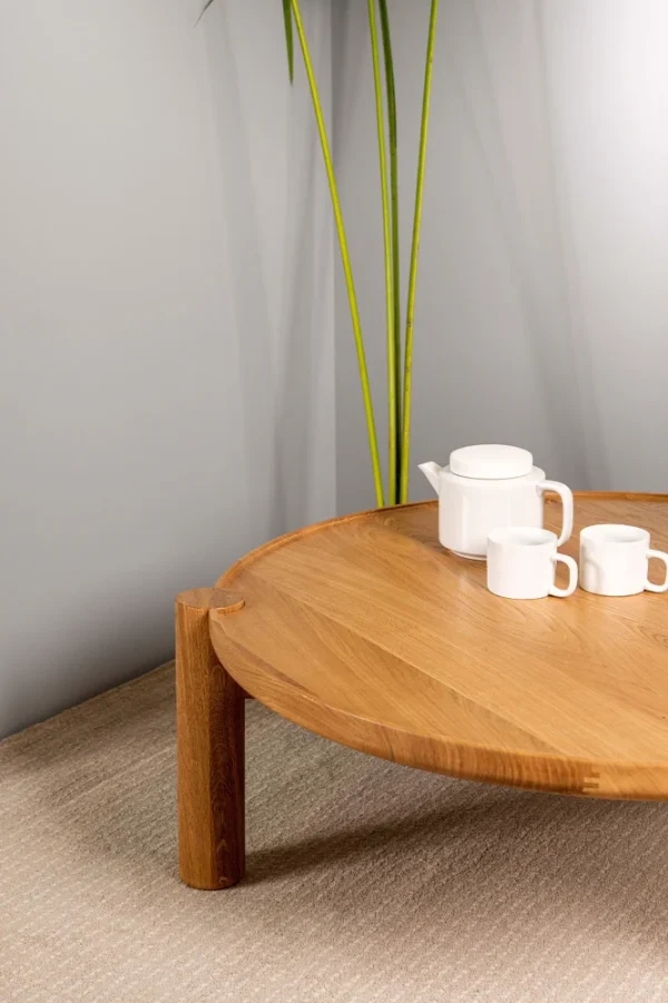 PANDA TABLE